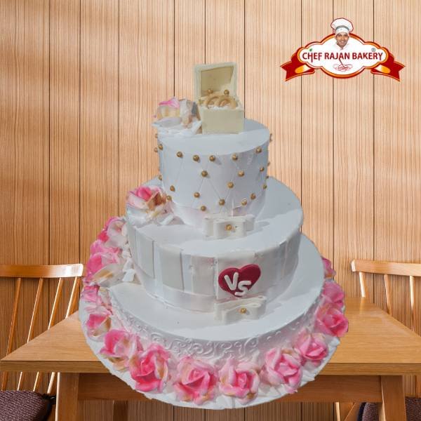 Photo of pink engagement cake