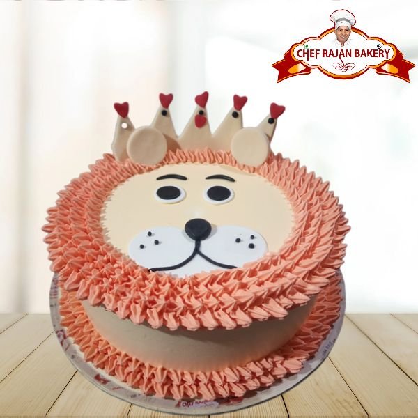 Lion King Crown Money Pulling Cake, Food & Drinks, Homemade Bakes on  Carousell