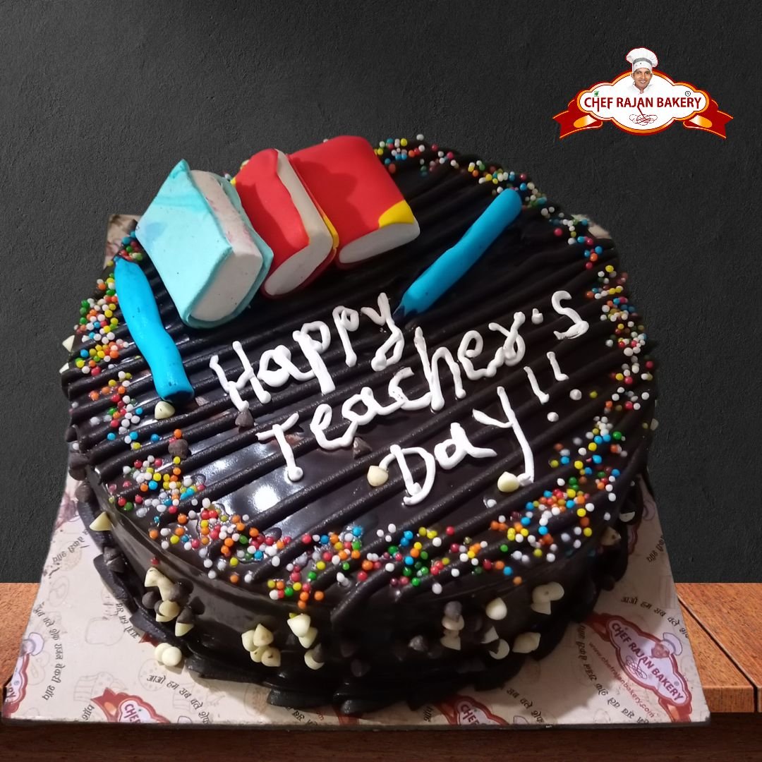 Order birthday cake online for home delivery - Cake with dark red design - Round  Shape Cake - Cake from Yummy Yummy